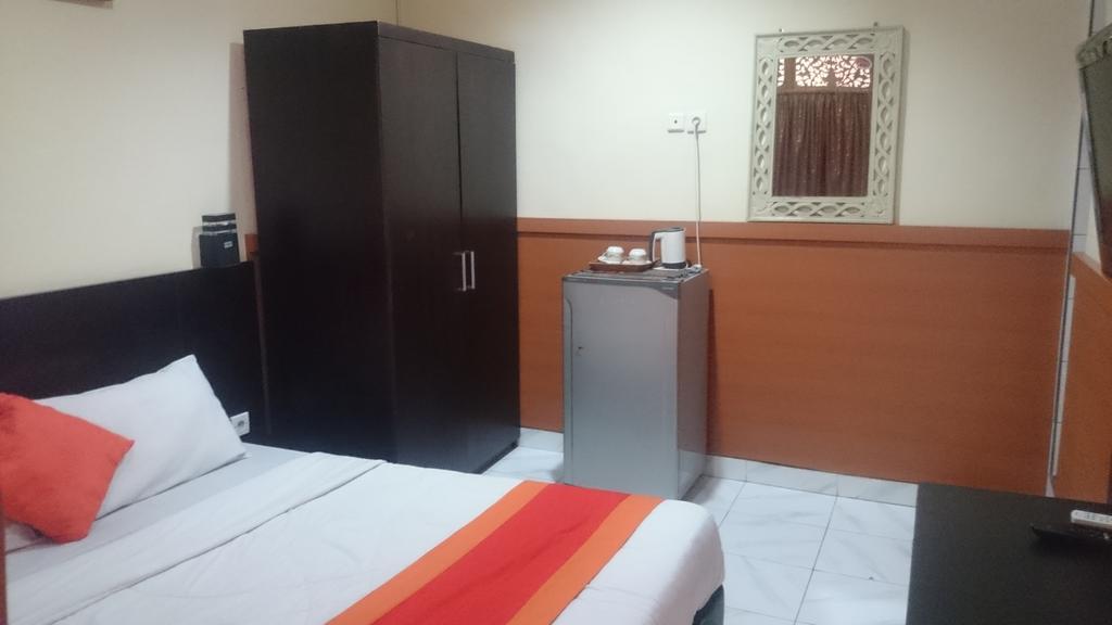 Agus Beach Inn Kuta  Exterior photo